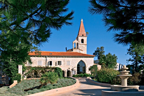 Dvorac Sv. Andrija, Crveni Otok, Rovinj